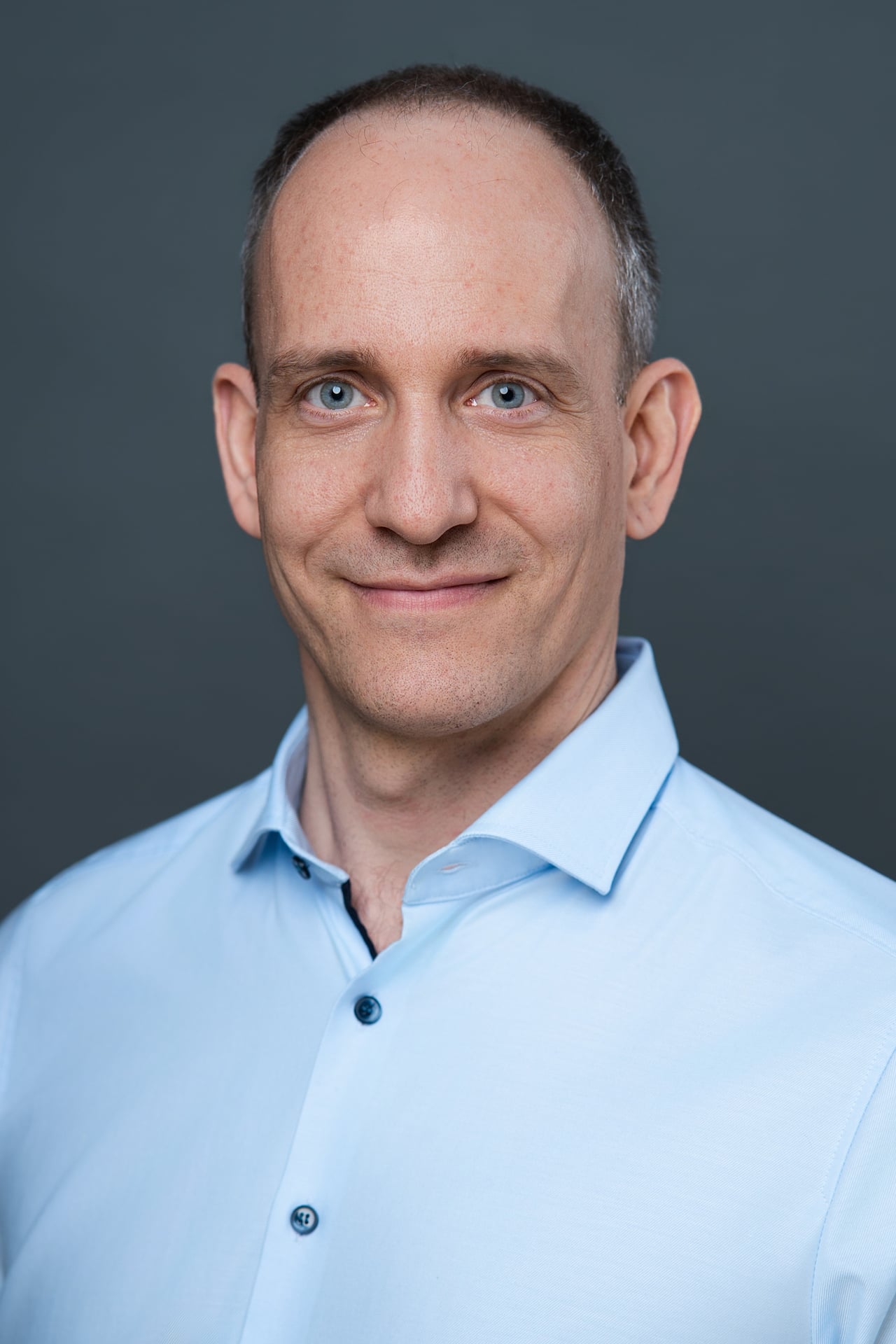 Dr. Stefan Hemel
